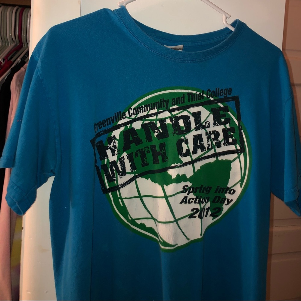 Medium tee